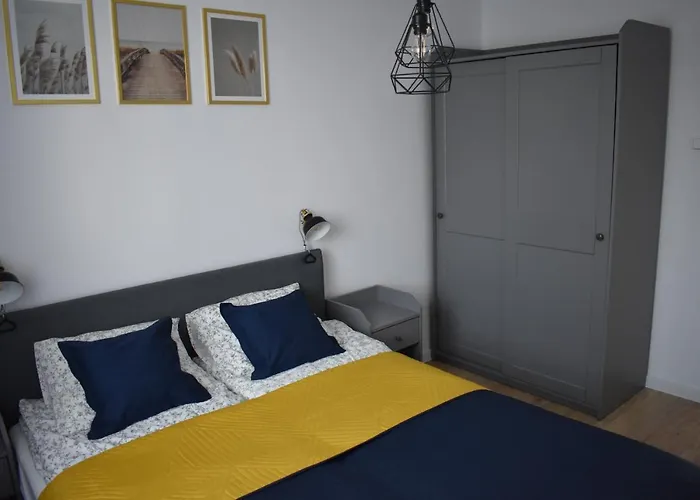 Apartment W Centrum Przy Parku Na Wyspie *