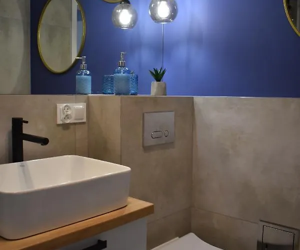 Apartment W Centrum Przy Parku Na Wyspie *